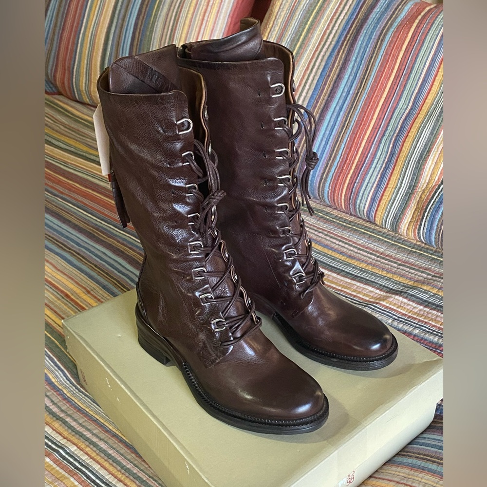 NIB AS98 Steward Boot